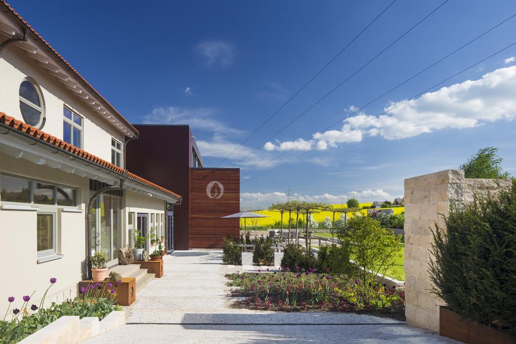 Hotellerie&Spa "Einfach Schon" Dresden Ngoại thất bức ảnh